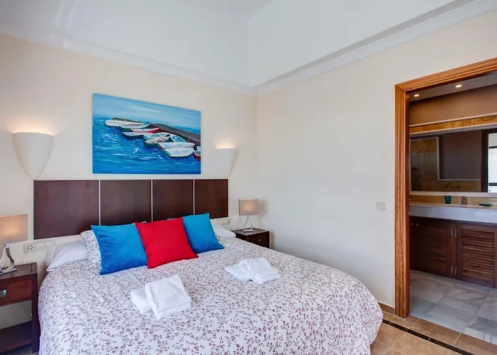 Hipoclub Villas, Aguamarina 2 Villa *